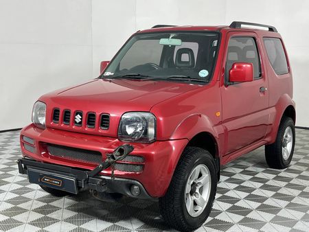 2012-Suzuki-Jimny-13_0