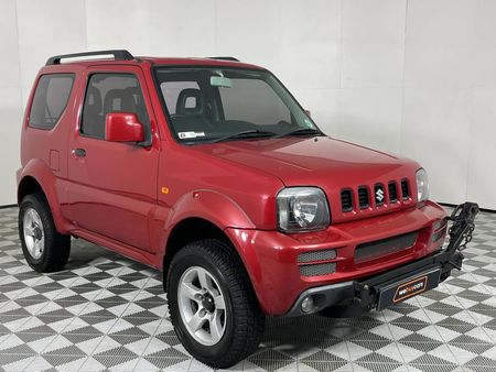 2012-Suzuki-Jimny-13_10