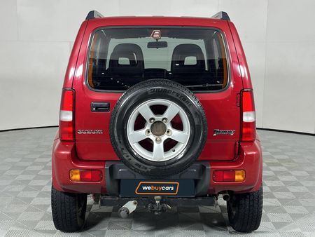 2012-Suzuki-Jimny-13_12
