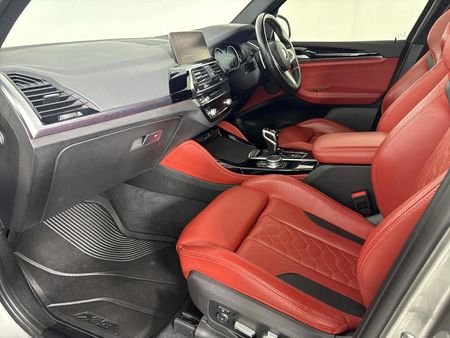 2021-BMW-X3-M-Competition_8