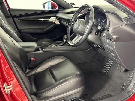 2020-Mazda-3-20-Astina-Auto-5-dr_9