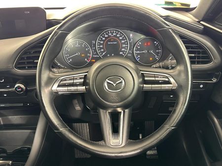2020-Mazda-3-20-Astina-Auto-5-dr_11
