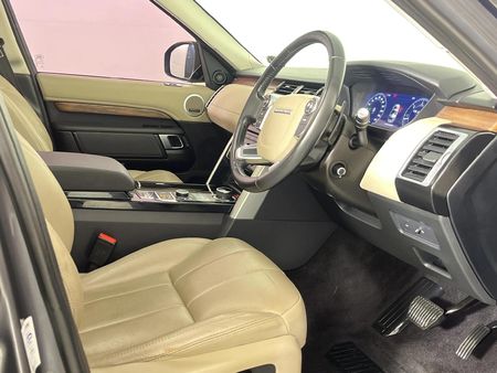 2019-Land-Rover-Discovery-30-TD6-HSE_9
