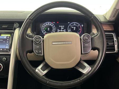 2019-Land-Rover-Discovery-30-TD6-HSE_12