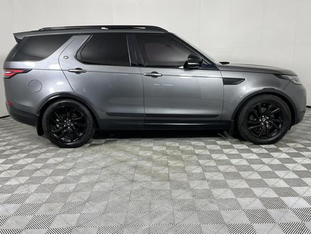 2019-Land-Rover-Discovery-30-TD6-HSE_18