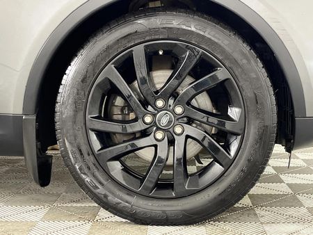 2019-Land-Rover-Discovery-30-TD6-HSE_4