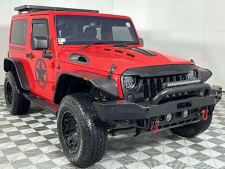 2014-Jeep-Wrangler-36-V6-Sahara-2-dr-Auto_15