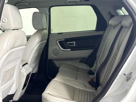 2019-Land-Rover-Discovery-Sport-20i4-D-HSE_3