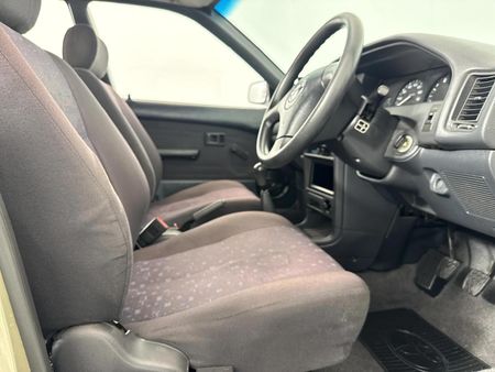 2005-Toyota-Tazz-130_9
