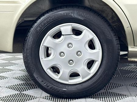 2005-Toyota-Tazz-130_7