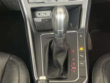 2018-Volkswagen-Polo-10-TSI-Highline-Auto-85kW_9