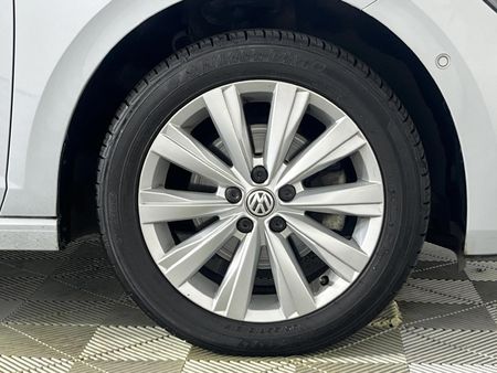 2018-Volkswagen-Polo-10-TSI-Highline-Auto-85kW_5