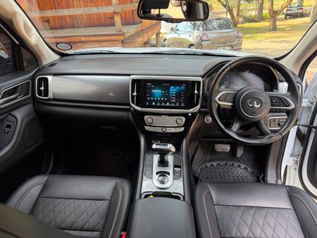 2024-GWM-P-Series-PV-20-TD-LT-4x4-Auto-Double-Cab_7