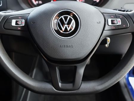 2026-Volkswagen-Polo-Vivo-14-Life_21