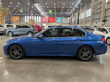 2017-BMW-3-Series-318i-M-Sport-Auto_5
