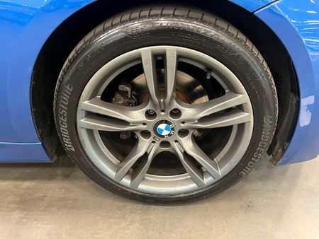 2017-BMW-3-Series-318i-M-Sport-Auto_8