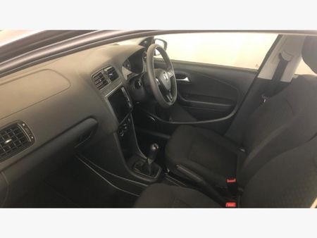 2024-Volkswagen-Polo-Vivo-14_18