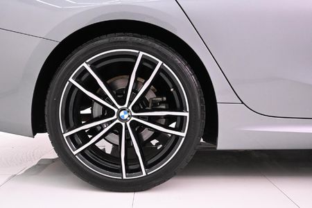 2022-BMW-3-Series-318i-M-Sport-Launch-Edition-Auto_5