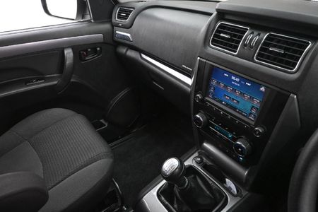 2023-Mahindra-Pik-Up-22-mHawk-S10-Double-Cab_9