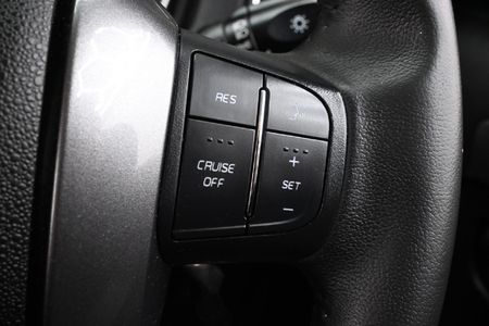 2023-Mahindra-Pik-Up-22-mHawk-S10-Double-Cab_18