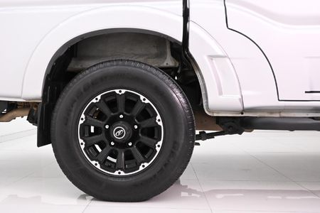 2023-Mahindra-Pik-Up-22-mHawk-S10-Double-Cab_4