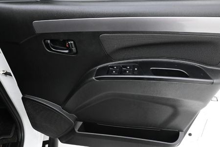 2021-Mahindra-Pik-Up-22-mHawk-S6-Double-Cab_18