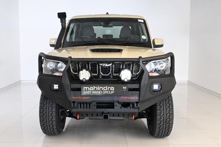 2023-Mahindra-Pik-Up-22-mHawk-S11-Dawn-4x4-Auto-Double-Cab_3