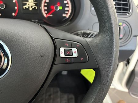 2025-Volkswagen-Polo-Vivo-16-Life_10