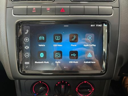 2025-Volkswagen-Polo-Vivo-16-Life_4