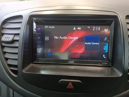 2013-Hyundai-i10-125-GLS-Fluid_19