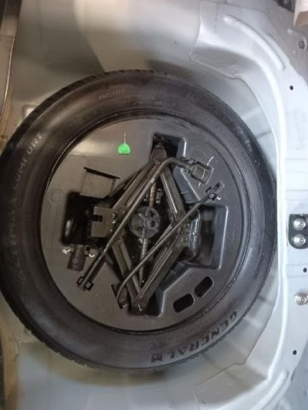 2013-Hyundai-i10-125-GLS-Fluid_28
