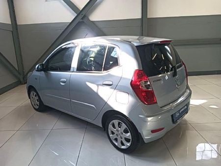 2013-Hyundai-i10-125-GLS-Fluid_7