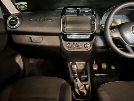 2026-Renault-Kwid-10-Expression_9