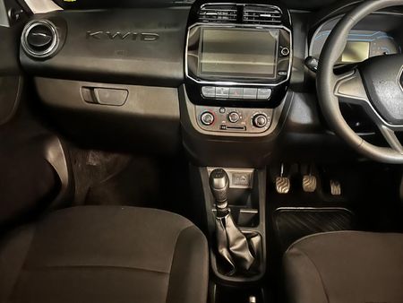 2026-Renault-Kwid-10-Expression_8