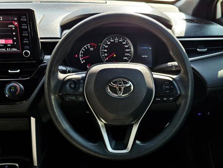 2023-Toyota-Corolla-Cross-18-XI_18