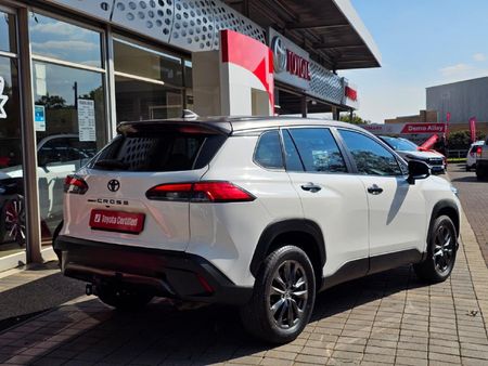2023-Toyota-Corolla-Cross-18-XI_3