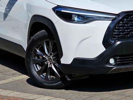 2023-Toyota-Corolla-Cross-18-XI_7