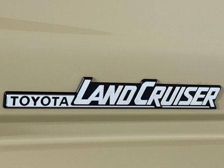 2025-Toyota-Land-Cruiser-79-28-GD-6-Auto-Double-Cab_11