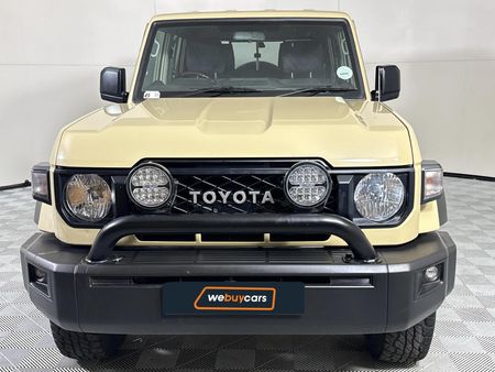 2025-Toyota-Land-Cruiser-79-28-GD-6-Auto-Double-Cab_14