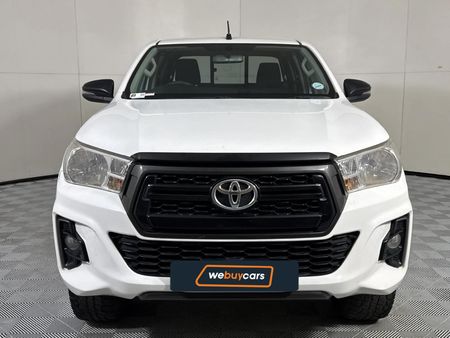 2019-Toyota-Hilux-24-GD-6-Raised-Body-SRX-Extended-Cab_8