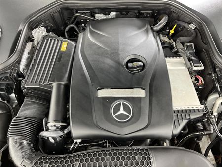 2017-Mercedes-Benz-E-Class-E-200-AMG_12