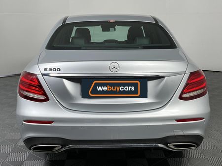 2017-Mercedes-Benz-E-Class-E-200-AMG_17