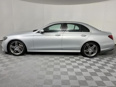 2017-Mercedes-Benz-E-Class-E-200-AMG_18