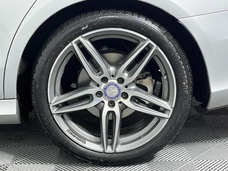 2017-Mercedes-Benz-E-Class-E-200-AMG_6