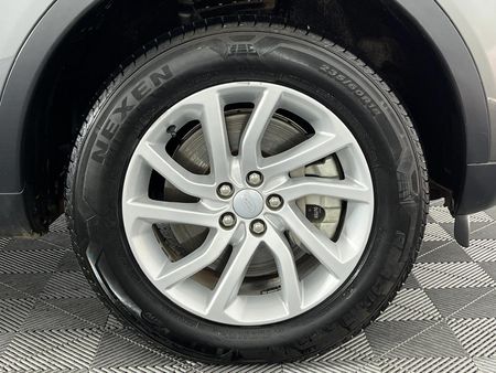 2019-Land-Rover-Discovery-Sport-20i4-D-HSE_5