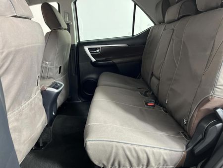 2020-Toyota-Fortuner-28-GD-6-Epic-Auto_3