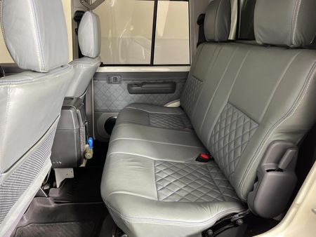 2024-Toyota-Land-Cruiser-79-45-D-Double-Cab_3