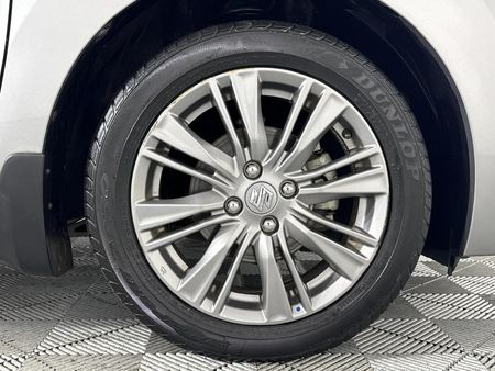 2018-Suzuki-Baleno-14-GLX_5