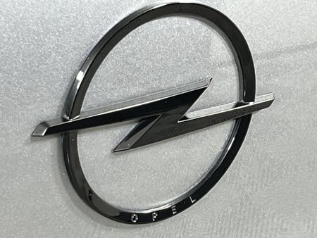 2022-Opel-Mokka-12T-GS-Auto_11