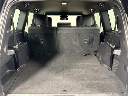 2024-Toyota-Land-Cruiser-Prado-TX-28GD-Auto_11